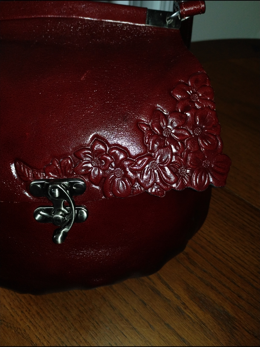 Patricia Nash Floral Embossed Crossbody Bag - Burgundy - Picture 3 of 8